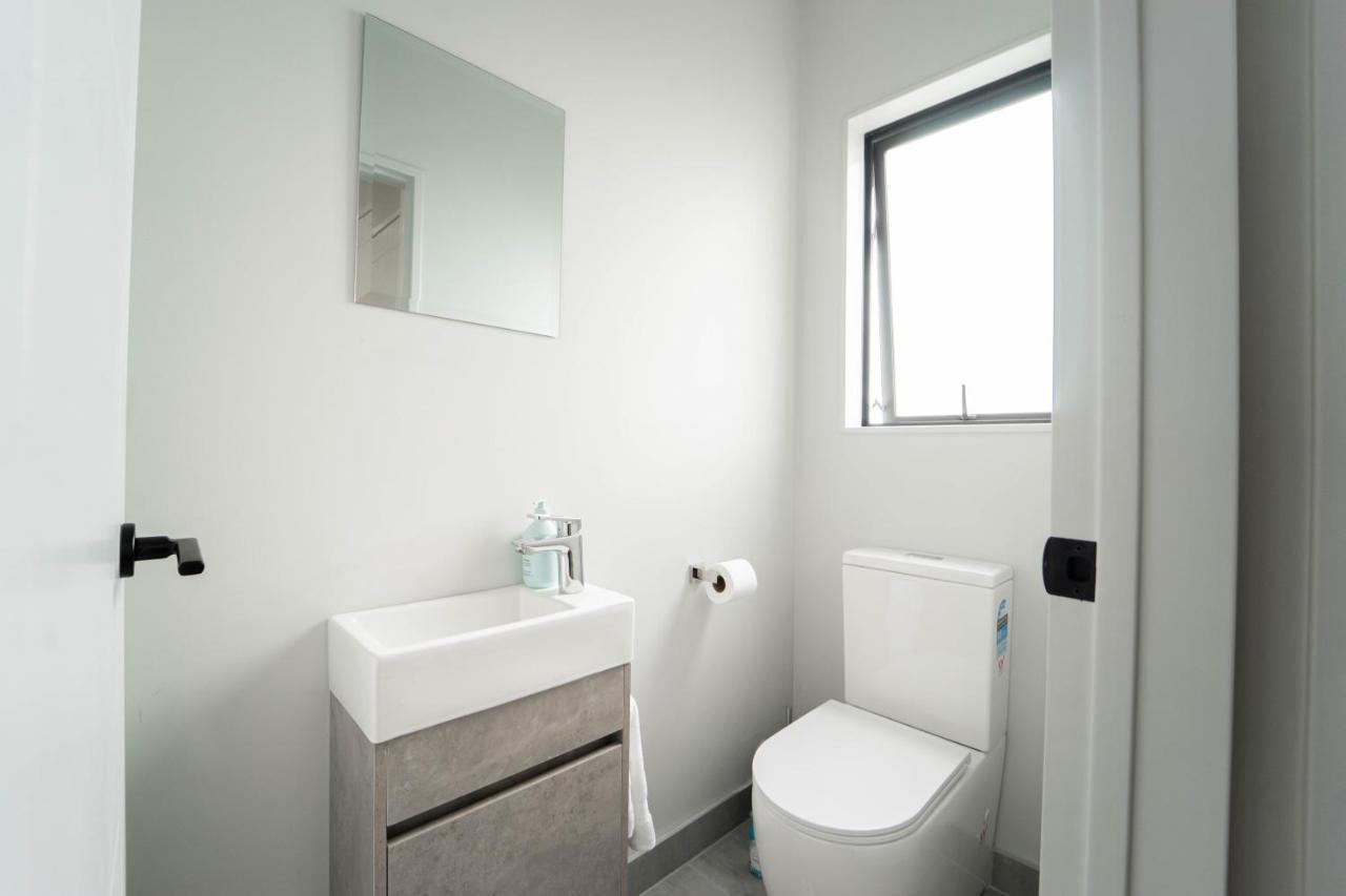 Villa Sunnyhills Viewside Town House Auckland Esterno foto